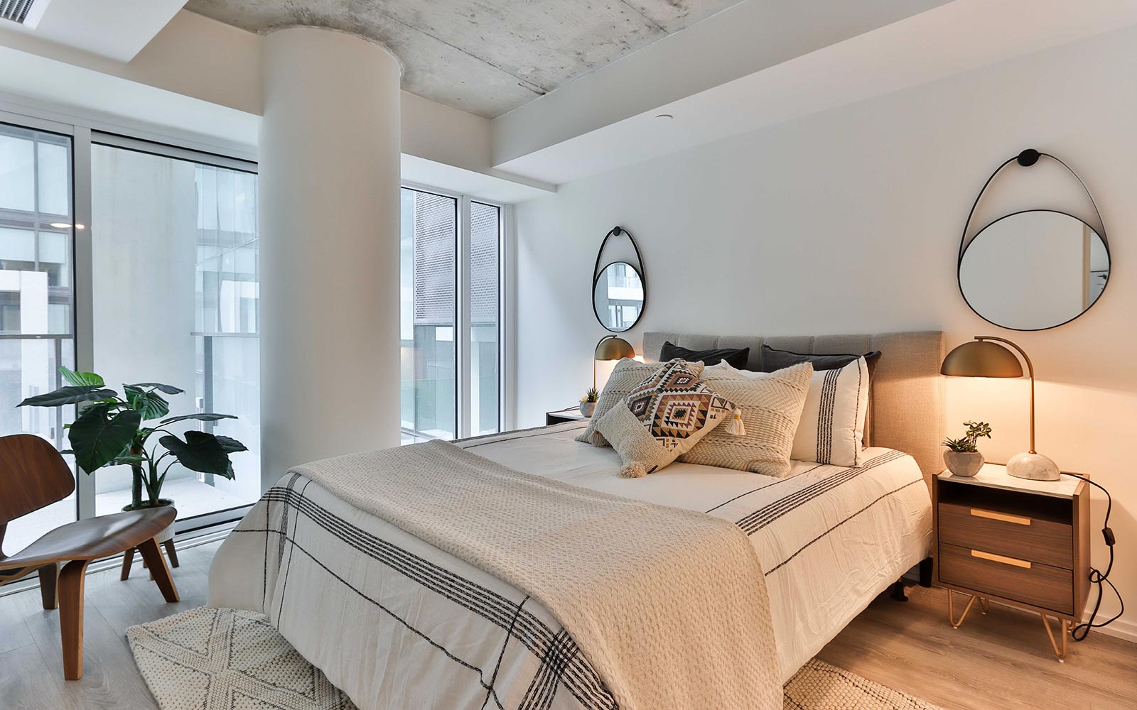 Deluxe Room (A/c)