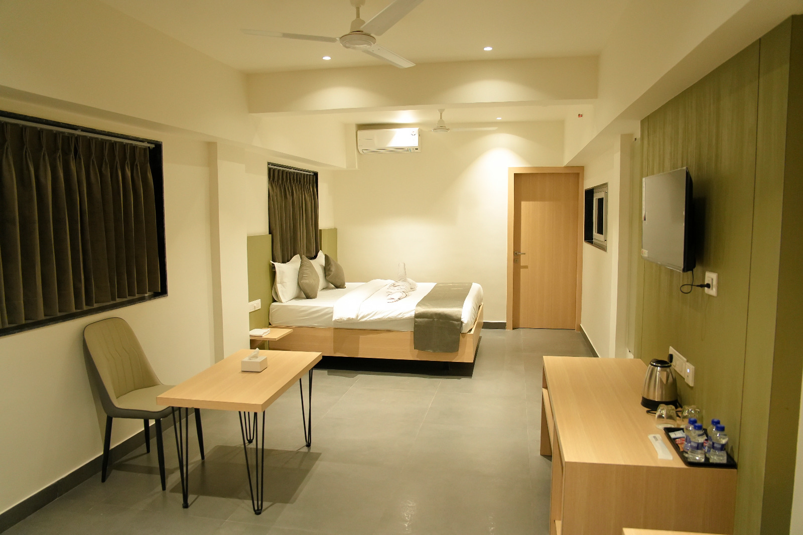 Inter Connected Room